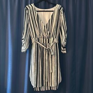 Black and White 3/4 Sleeve Dress with Wrap Style